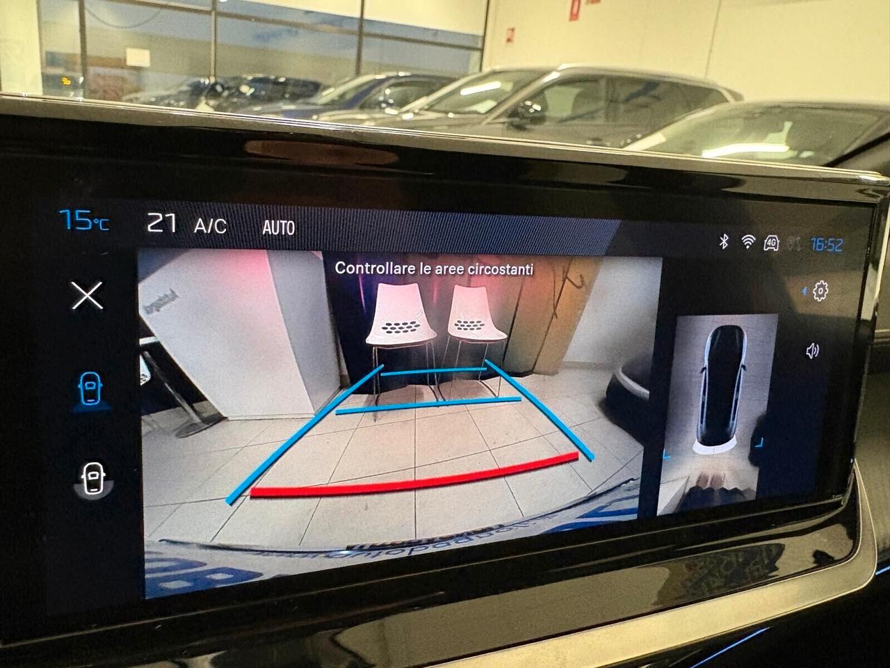 Peugeot 208 GT Hybrid 136 e-DCS6 SPOTICAR