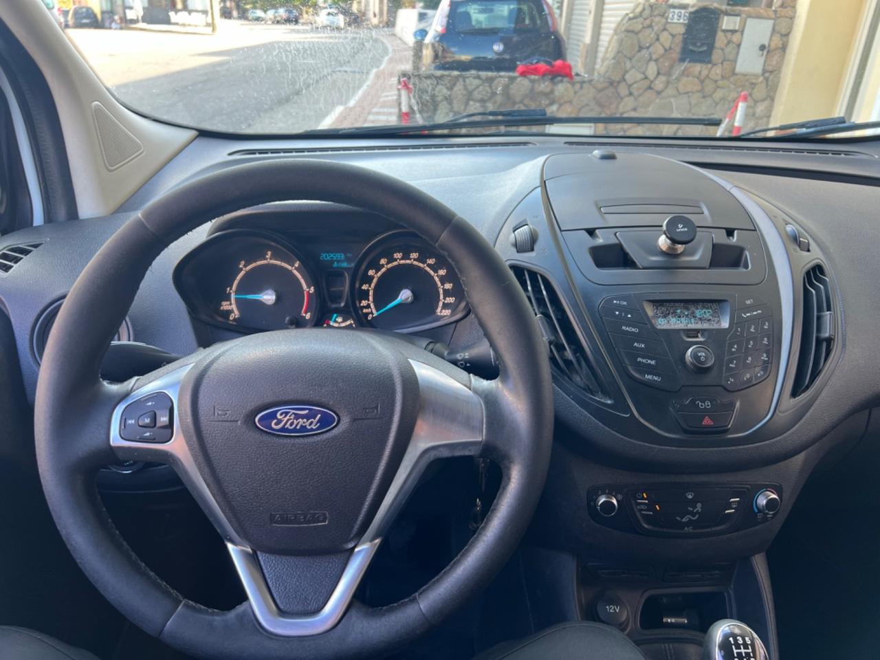 Ford Transit Courier 1.6 TDCi 95CV Van Trend