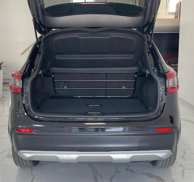 Nissan Qashqai 1.7 dCi 150 CV N-Connecta N.1 Autocarro