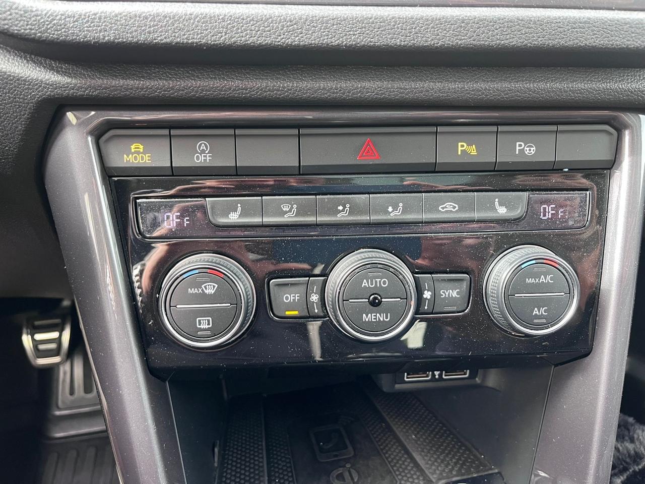 Volkswagen T-Roc 1.6 TDI SCR Advanced BlueMotion Technology R Line