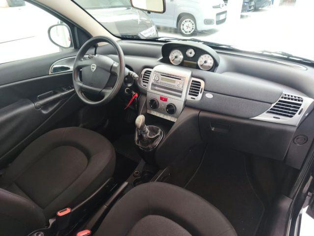 LANCIA Ypsilon 1.2 69 CV Diva