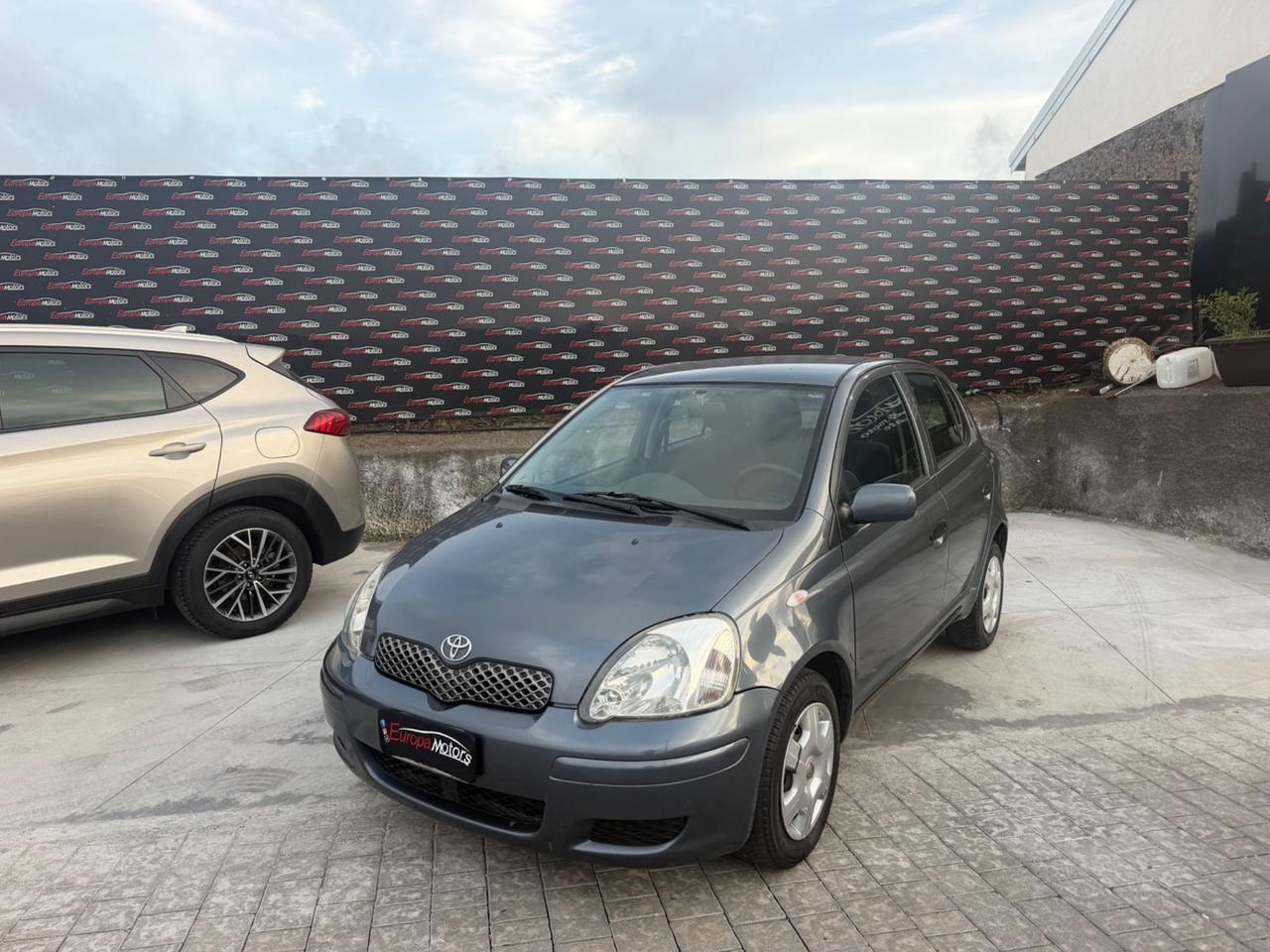 Toyota Yaris 1.0i 16V cat 5 porte Sol Blue