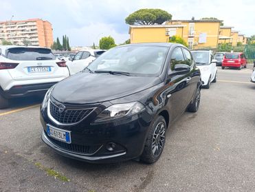 LANCIA YPSILON HYBRID PLATINO PREZZO REALE