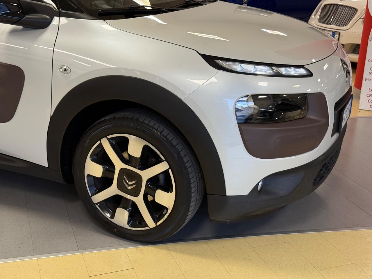 Citroen C4 Cactus 1.6 Hdi Shine NAVI LED CAMERA
