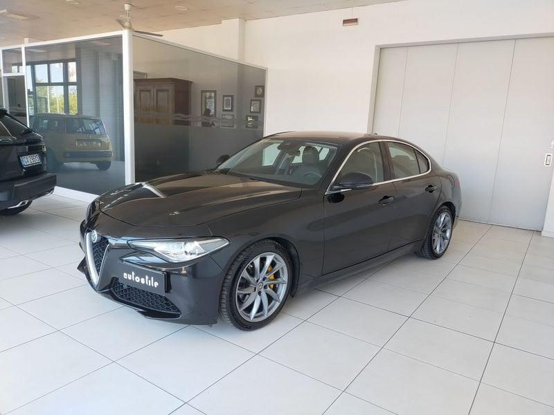 Alfa Romeo Giulia Giulia 2.2 Turbodiesel 180 CV AT8 Super
