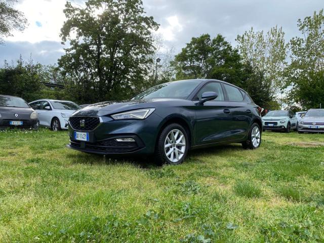 SEAT Leon * SOLAMENTE 49.000km! * SuperAccessoriata W.less