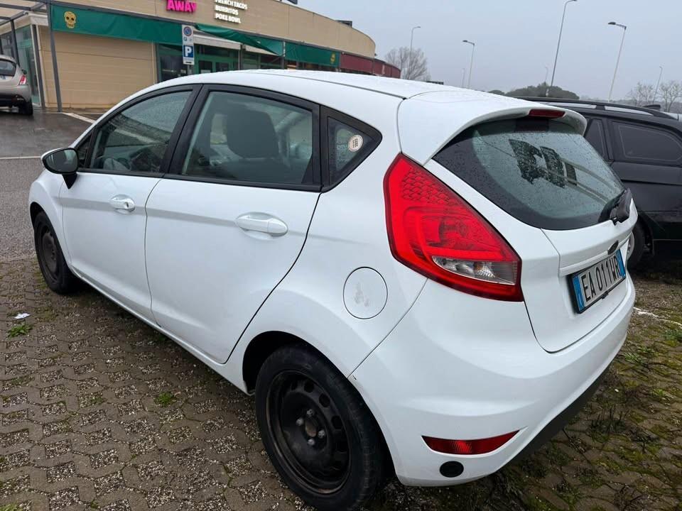 Ford Fiesta Fiesta+ 1.2 60CV 5 porte