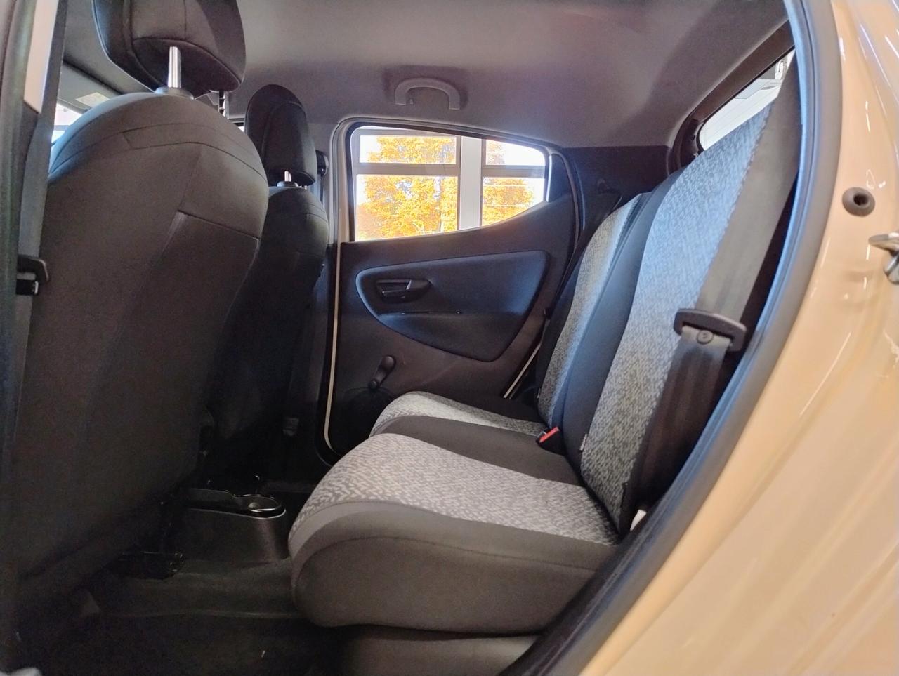 LANCIA YPSILON 1.0 FIREFLY HYBRID GOLD s&s BLUETOOTH