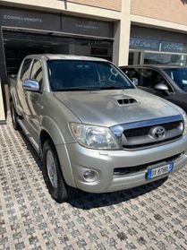 Toyota Hilux 2.5 D-4D 4WD 4p. Double Cab DLX