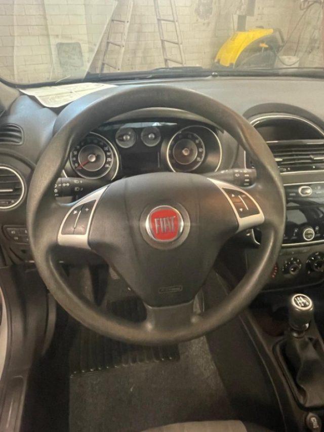 FIAT Punto 1.2 8V 5 porte Street
