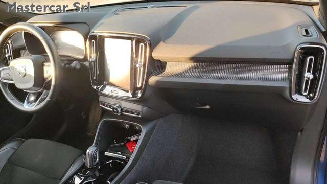 VOLVO XC40 XC40 2.0 d3 R-design geartronic my20 - FY288XL