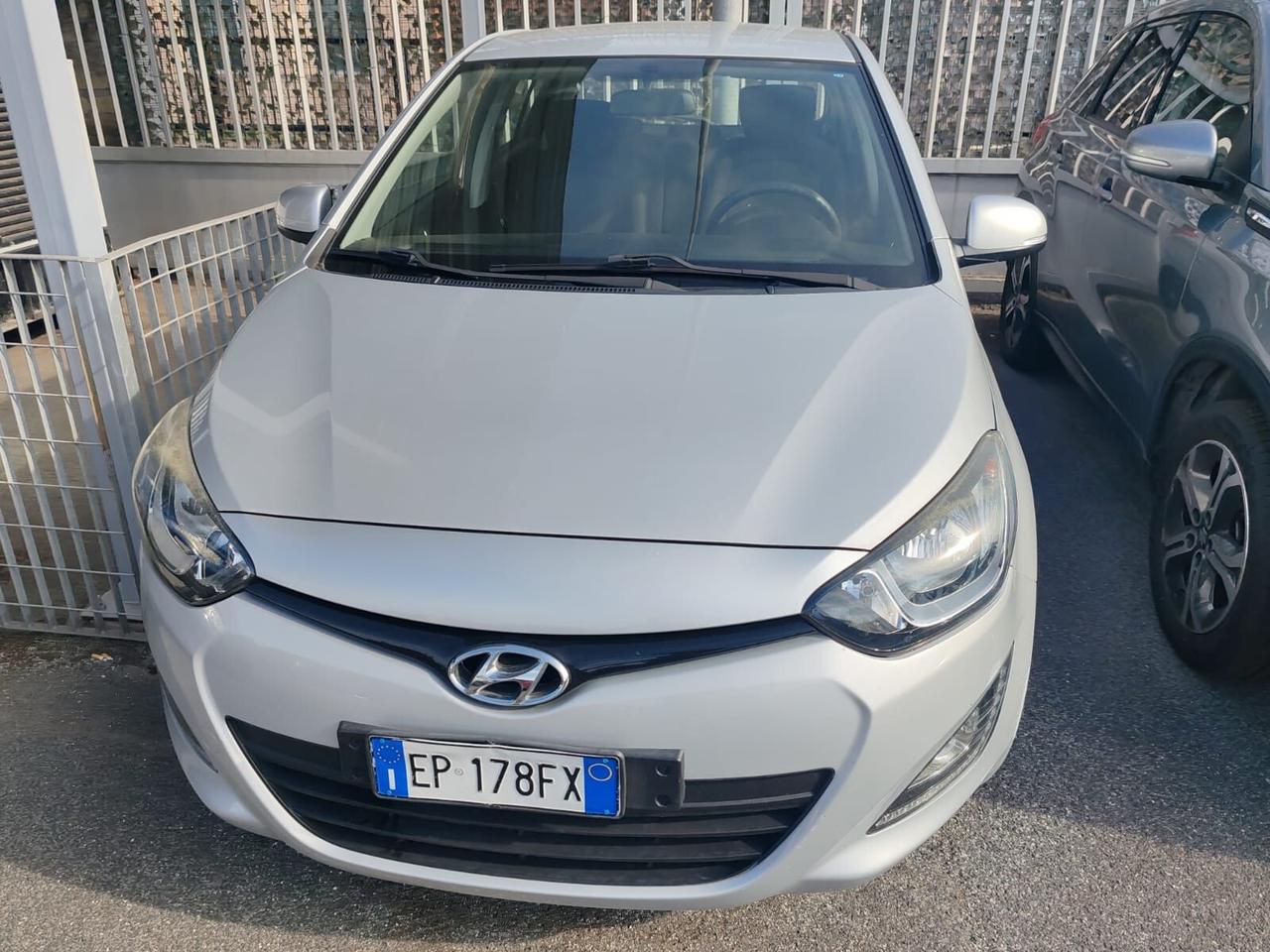 Hyundai i20 1.1 CRDi 5p. Sound Edition