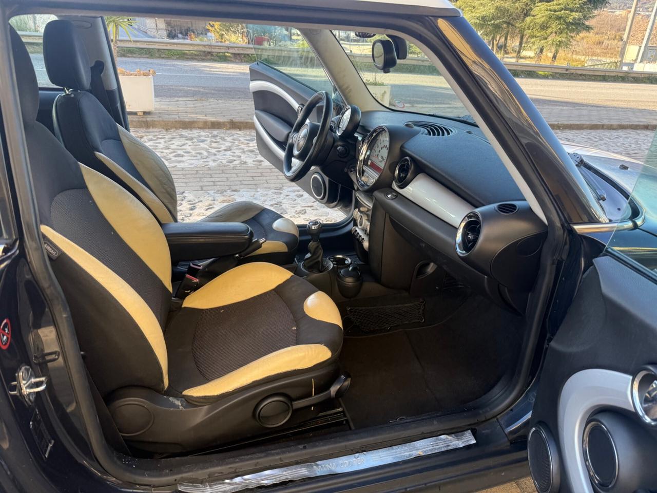 Mini 1.6 16V Cooper D