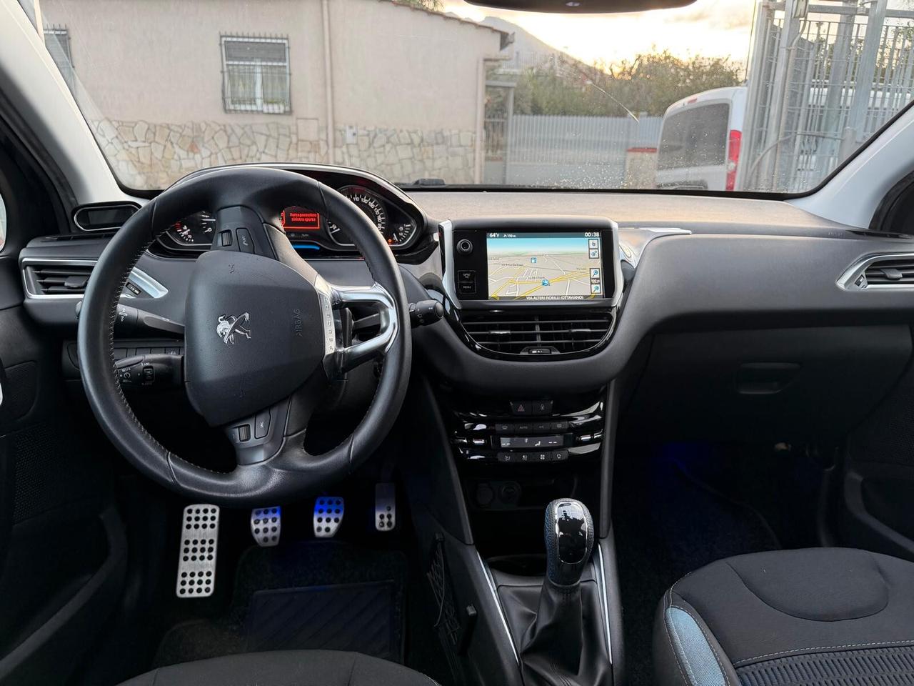 Peugeot 208 1.2 VTi 82 CV 5 porte Allure-03/2014