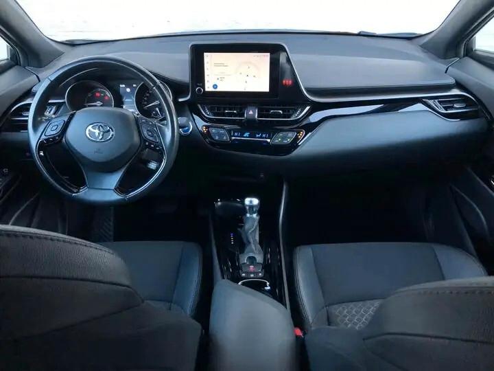 Toyota C-HR 1.8 Hybrid E-CVT Trend