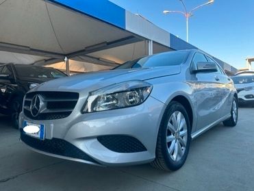 MERCEDES A200 FULL OPTIONAL