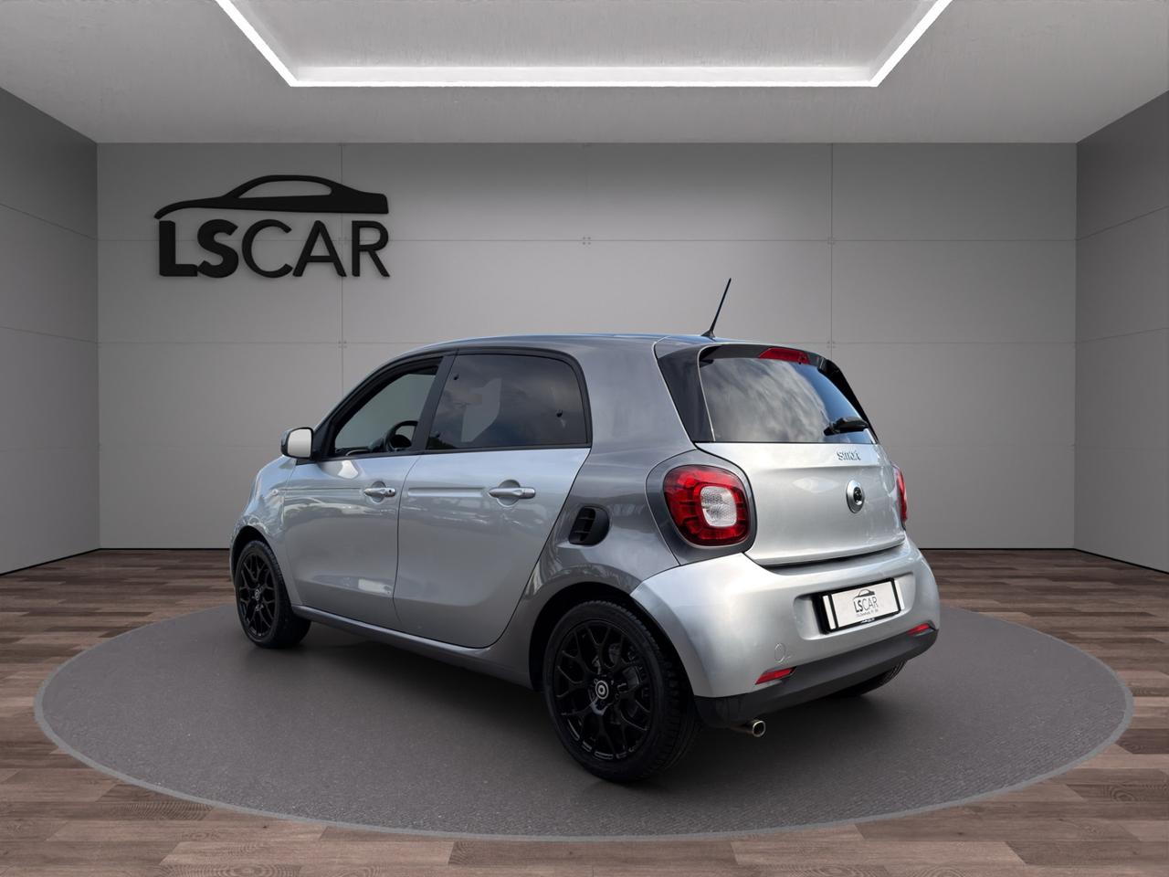 Smart forfour 0.9 t Passion 90cv - Unipro - Promo Finanziamento - Cerchi 16" - Schermo - Retrocamera