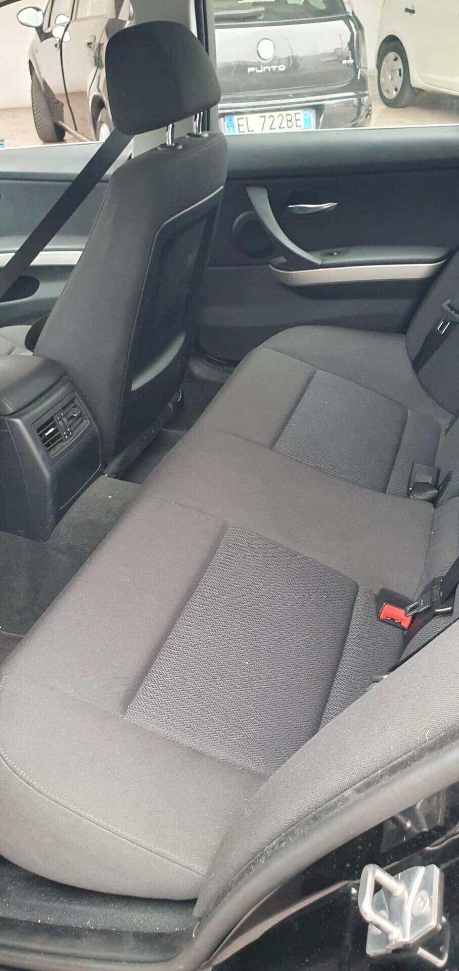 Bmw 320 320d cat Touring Attiva