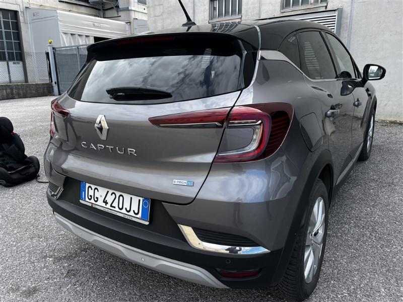 Renault Captur 1.6 E-Tech phev Intens 160cv auto my21