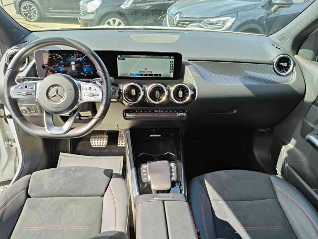 MERCEDES-BENZ GLA 180 d Automatic AMG LINE