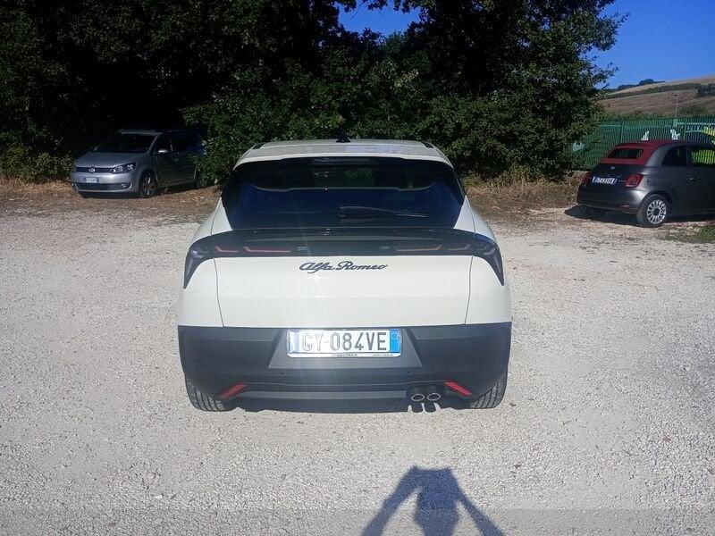 Alfa Romeo Junior 1.2 ibrida 145cv edct6