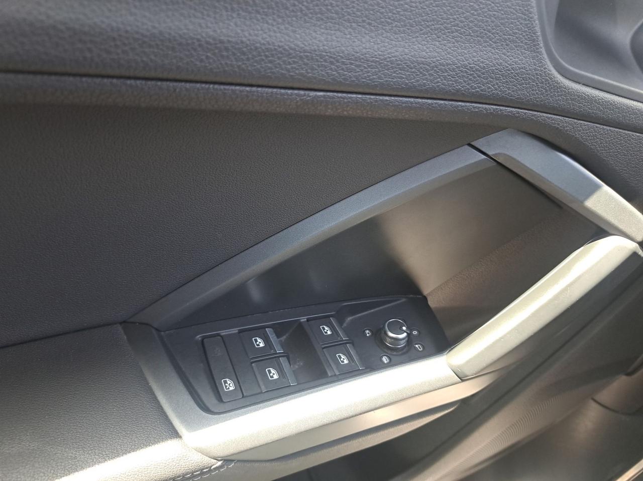 Audi Q3 45 TFSI quattro S tronic S line edition