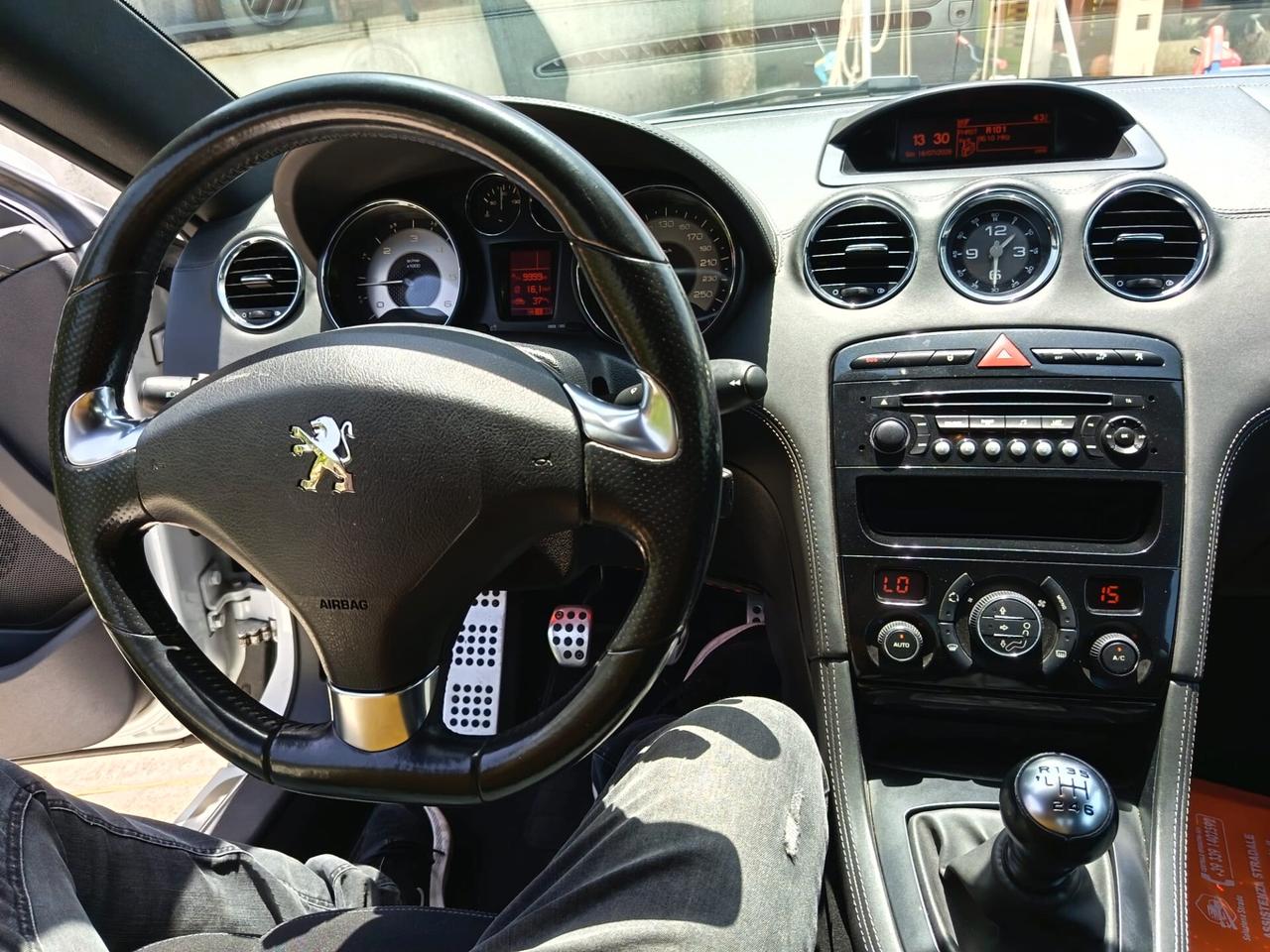 Peugeot RCZ 2.0 HDi 163CV