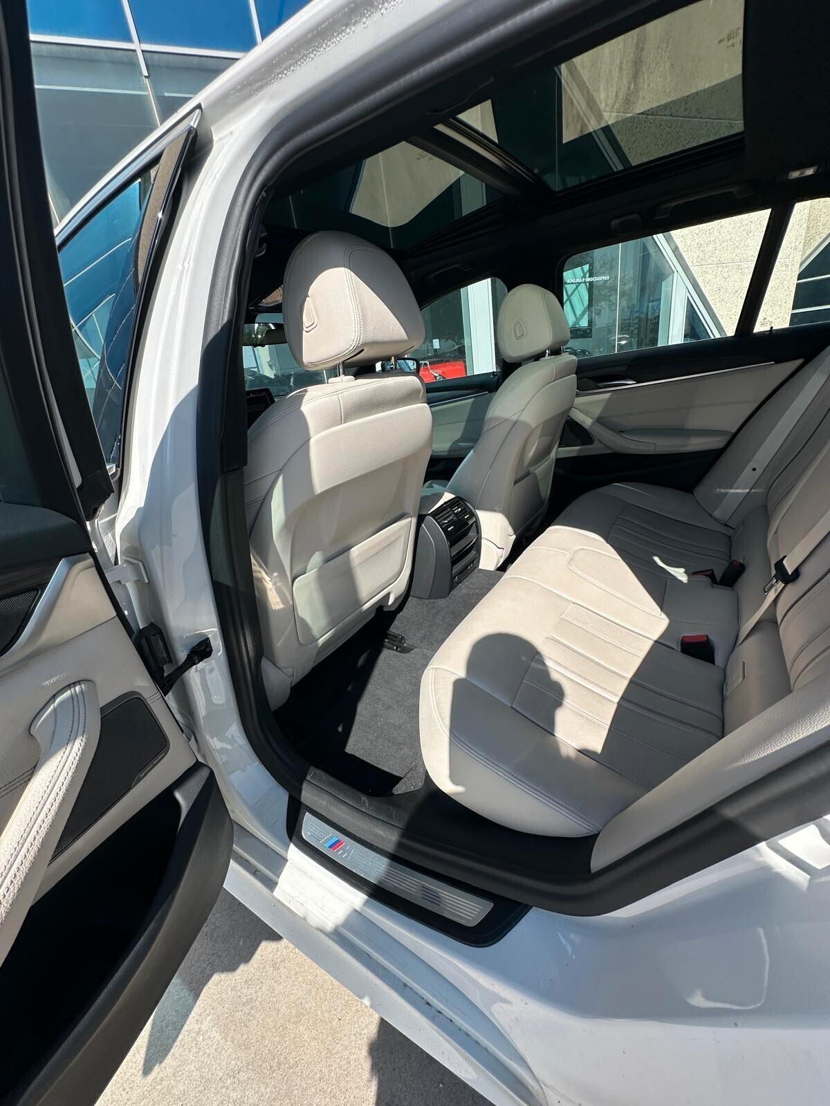 BMW 530 Touring mhev 48V xdrive Msport auto