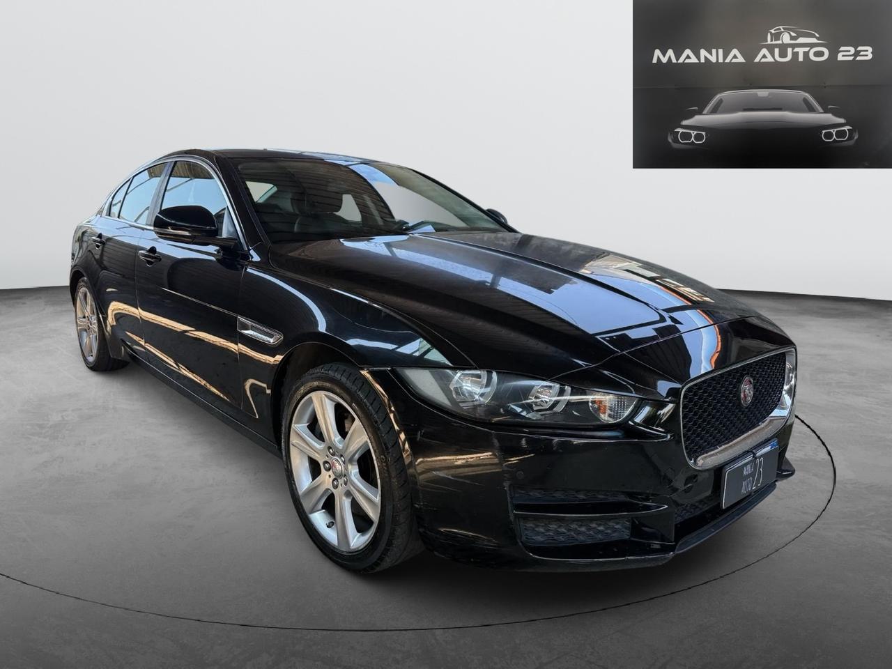 JAGUAR XE*2.0*180 CV*R-LINE*