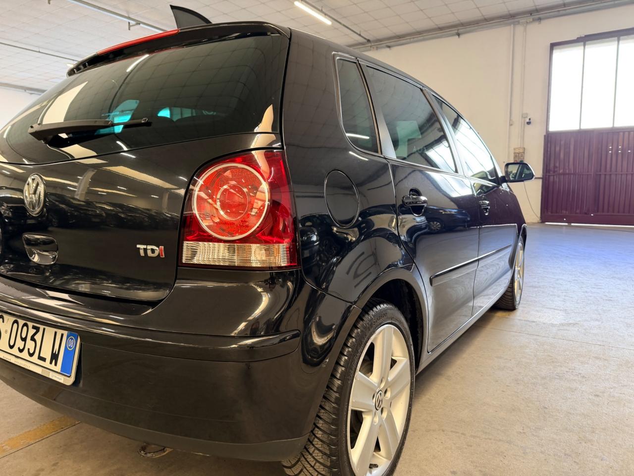 Volkswagen Polo 1.4/80CV TDI DPF 5p. Sportline