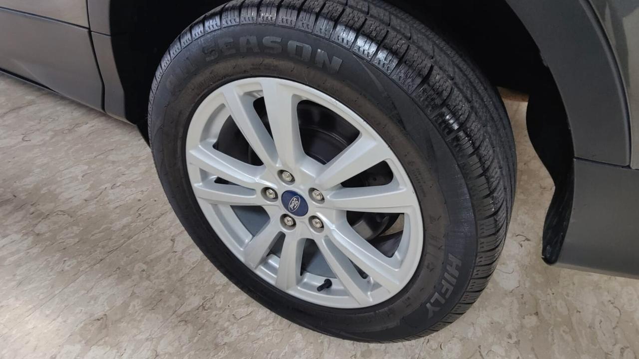 Ford Kuga 2.0 TDCI 150CV 4WD Titanium Powershift Business