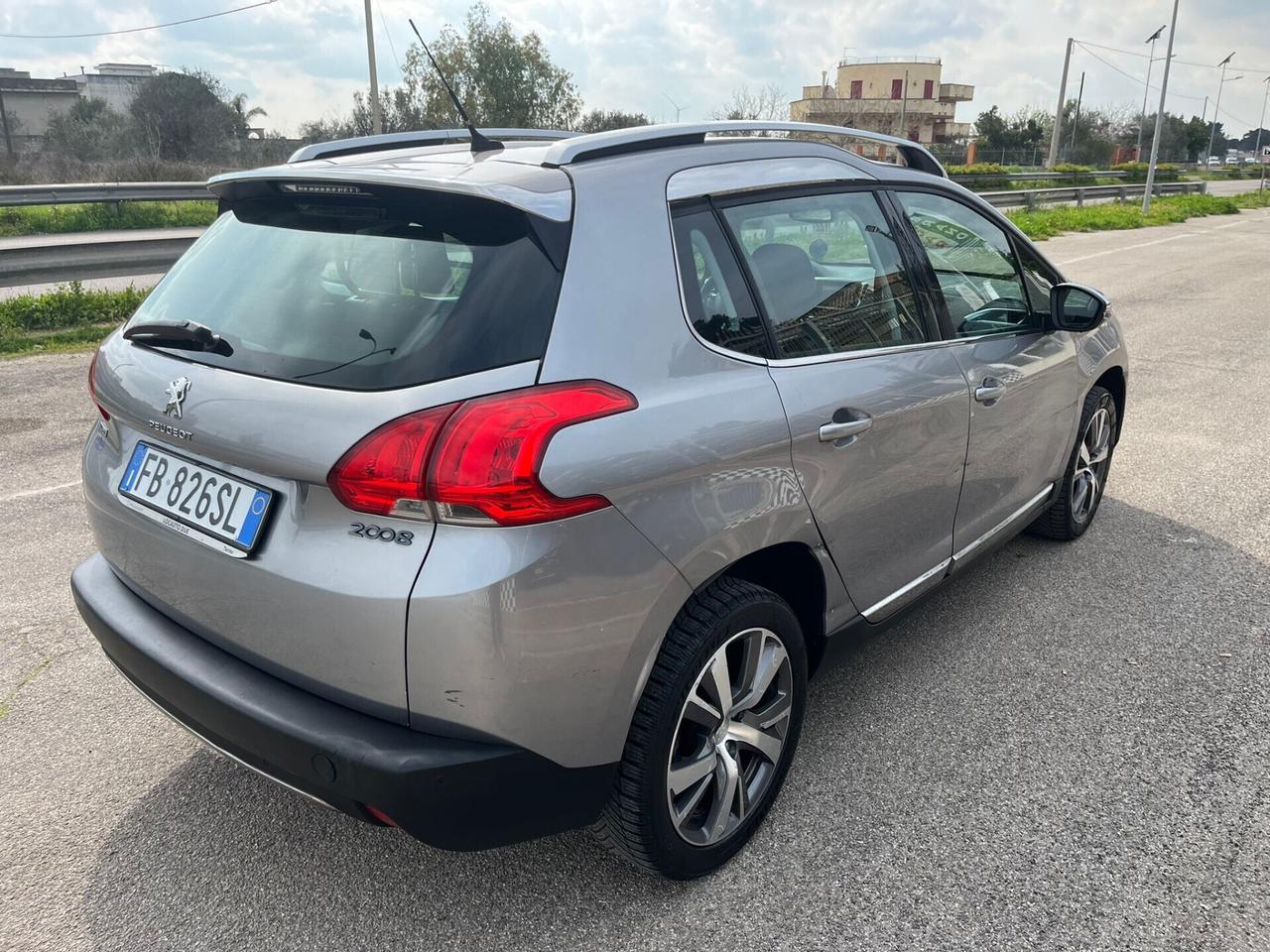 Peugeot 2008 N1 BlueHDi 100 Allure 2015