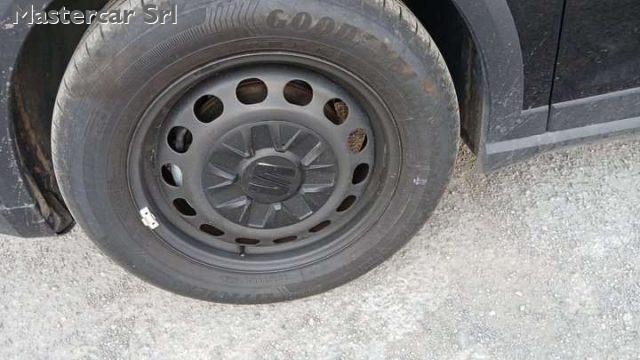 SEAT Arona NEOPATENTATI Arona 2022 1.0 TSI 95cv tg: GT255PD