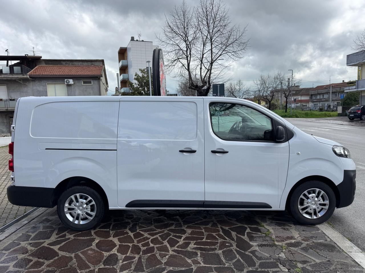 Opel Vivaro 1.5 Diesel 120CV S&S PL-TN M Furgone Enjoy