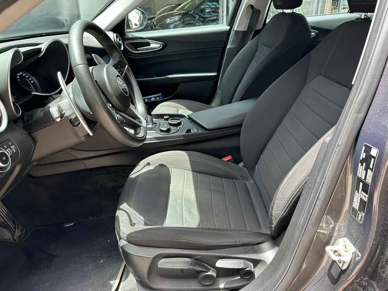 Alfa Romeo Giulia 2.2 MJT 150 CV AT8 Led 2018