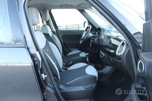 FIAT 500L 1.3 Autocarro iva esposta - 2013