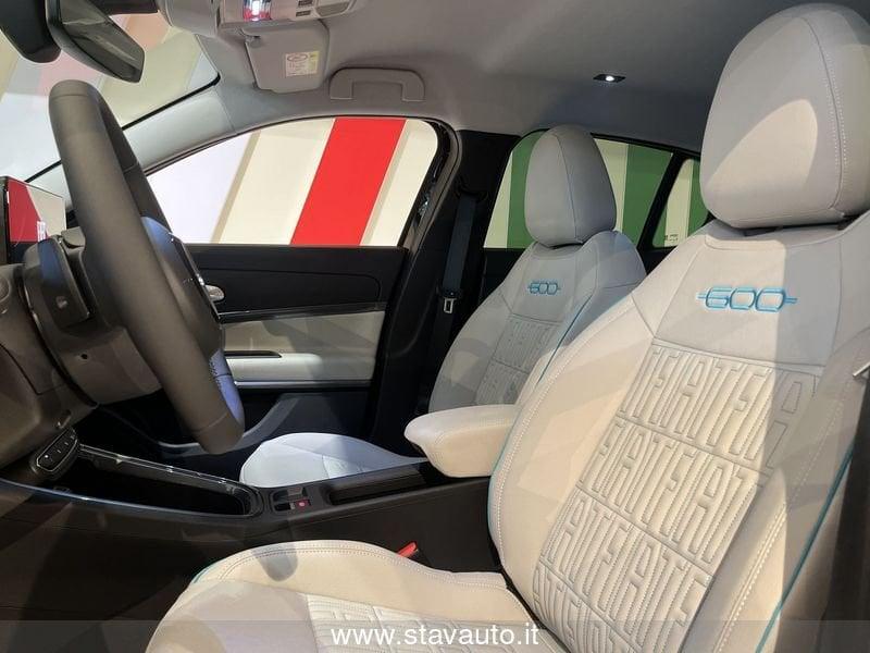 FIAT 600 600 Hybrid 110 CV DCT MHEV La Prima