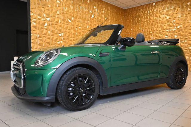 MINI Cooper C Cabrio 1.5 F57 1.5 ESSENTIAL AUT.NAVI CAM CRUISE LED FULL