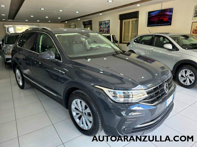 VOLKSWAGEN Tiguan 2.0 Life TDI 150CV SCR DSG - Fari a Led