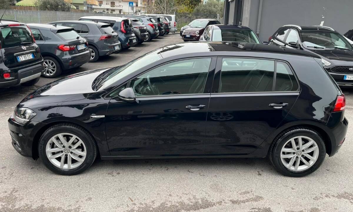 Volkswagen Golf 1.5 tgi Business 130cv dsg