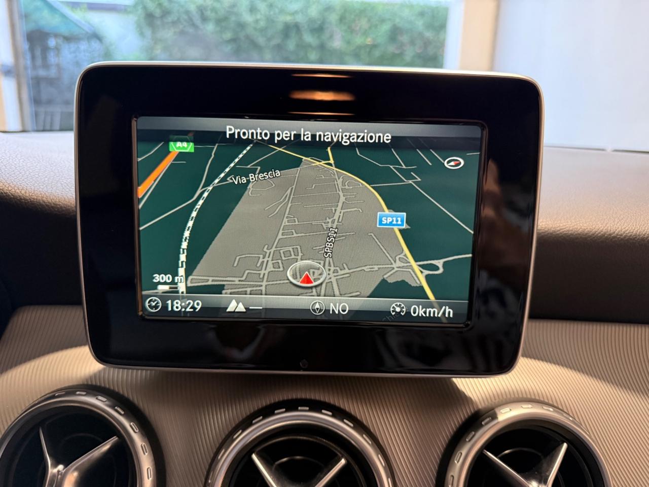 Mercedes-benz GLA 220 4MATIC PREMIUM