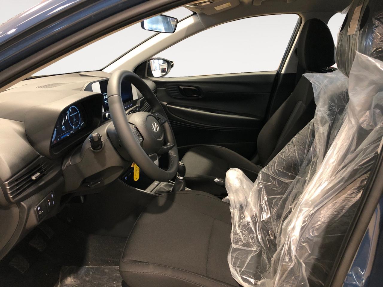 HYUNDAI I20 PE MY25 1.2 MT CONNECTLINE