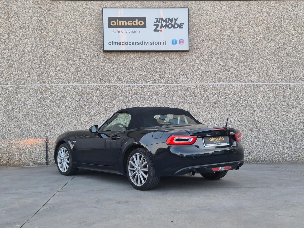 Fiat 124 Spider
