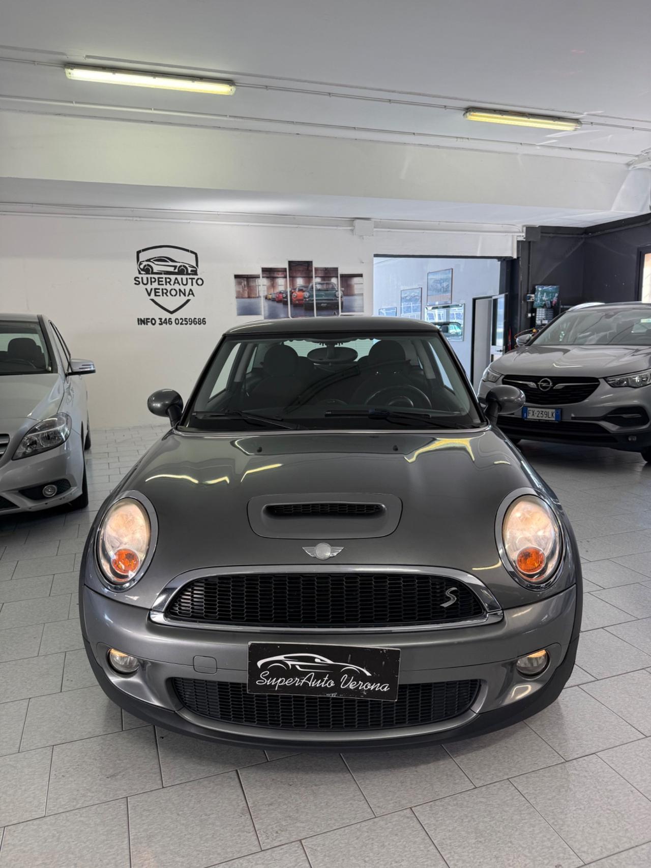 Mini John Cooper Works Clubman 1.6 16V S Chili