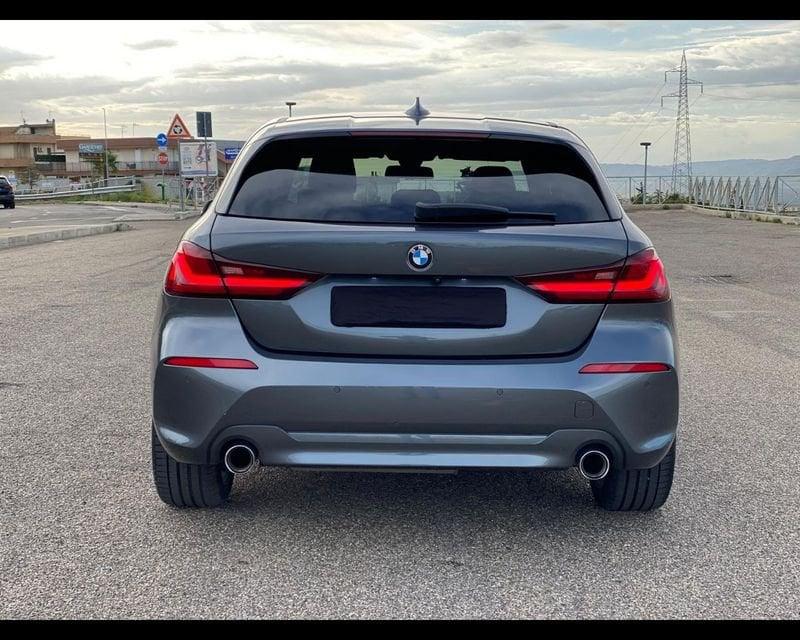 BMW Serie 1 F40 118d Business Advantage auto