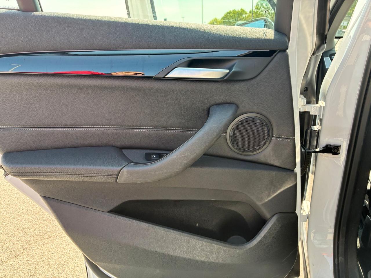 Bmw X1 xDrive18d X-Line