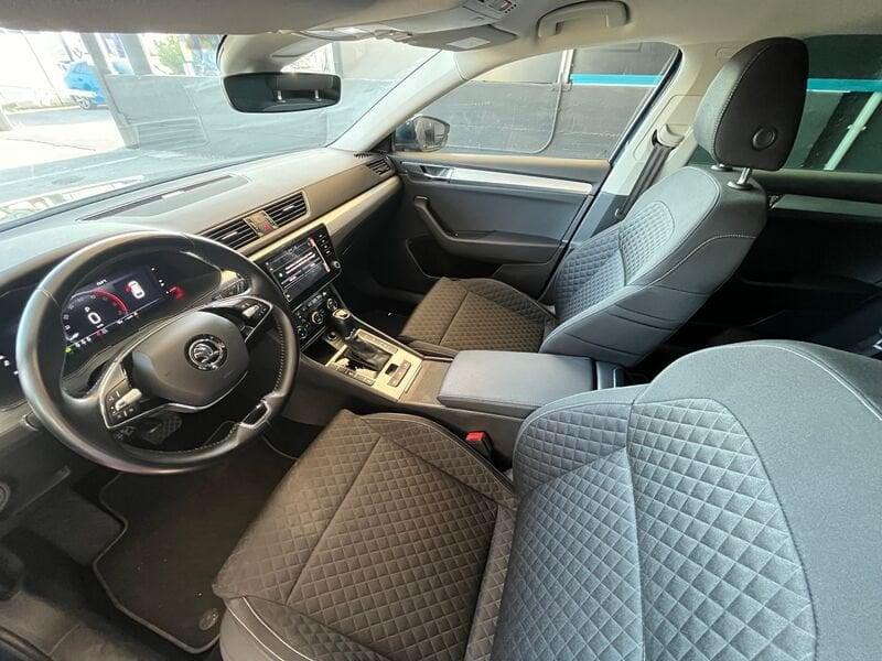 Škoda Superb Wagon 2.0 TDI EVO Executive 200 CV DSG