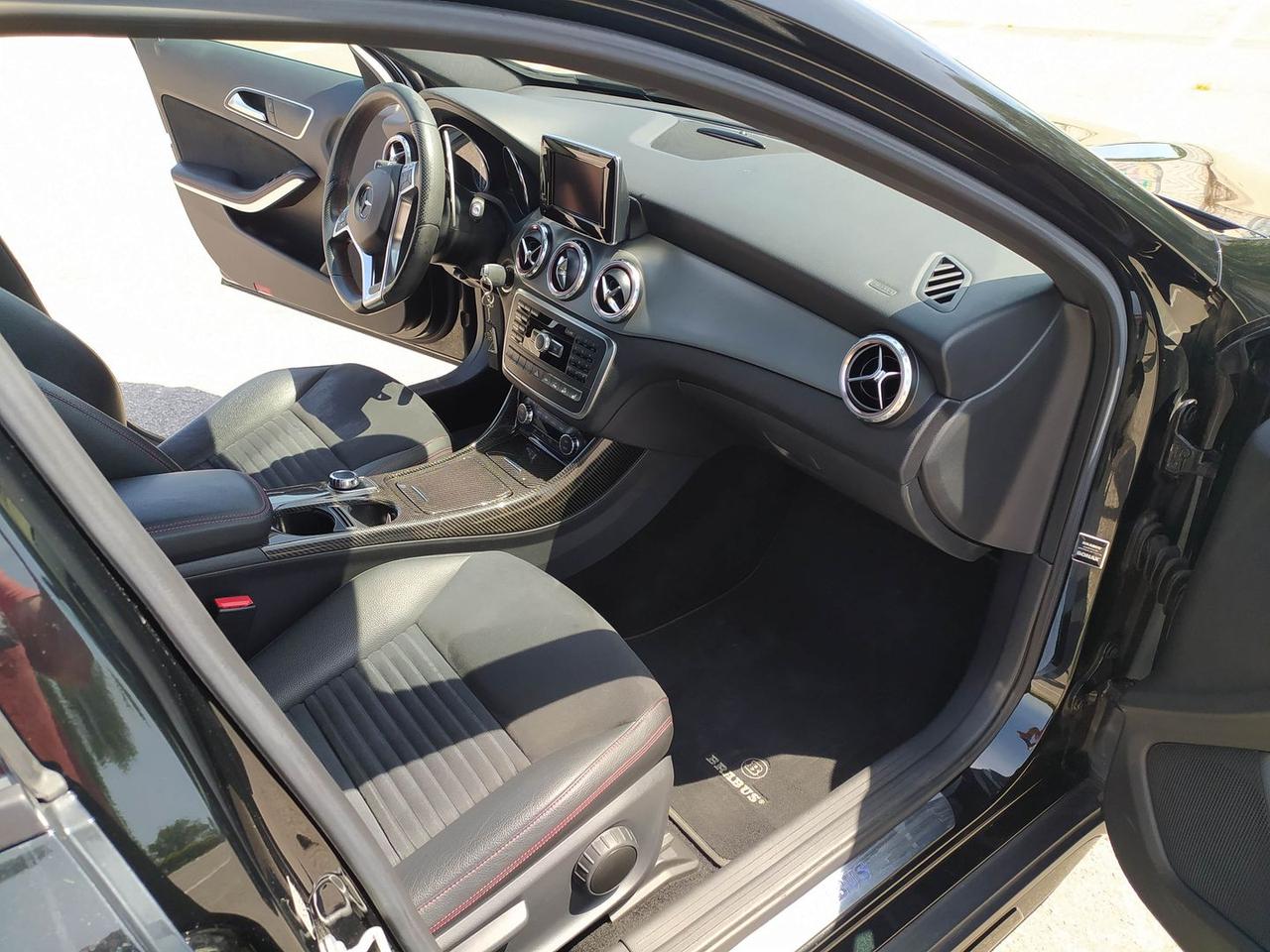 Mercedes-Benz GLA 220 Premium GLA 220 D BRABUS D3