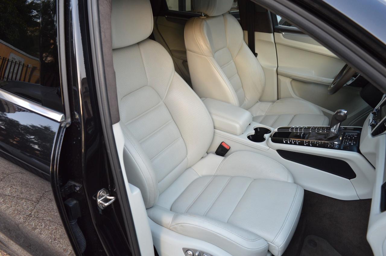 Porsche Macan 3.6 Turbo