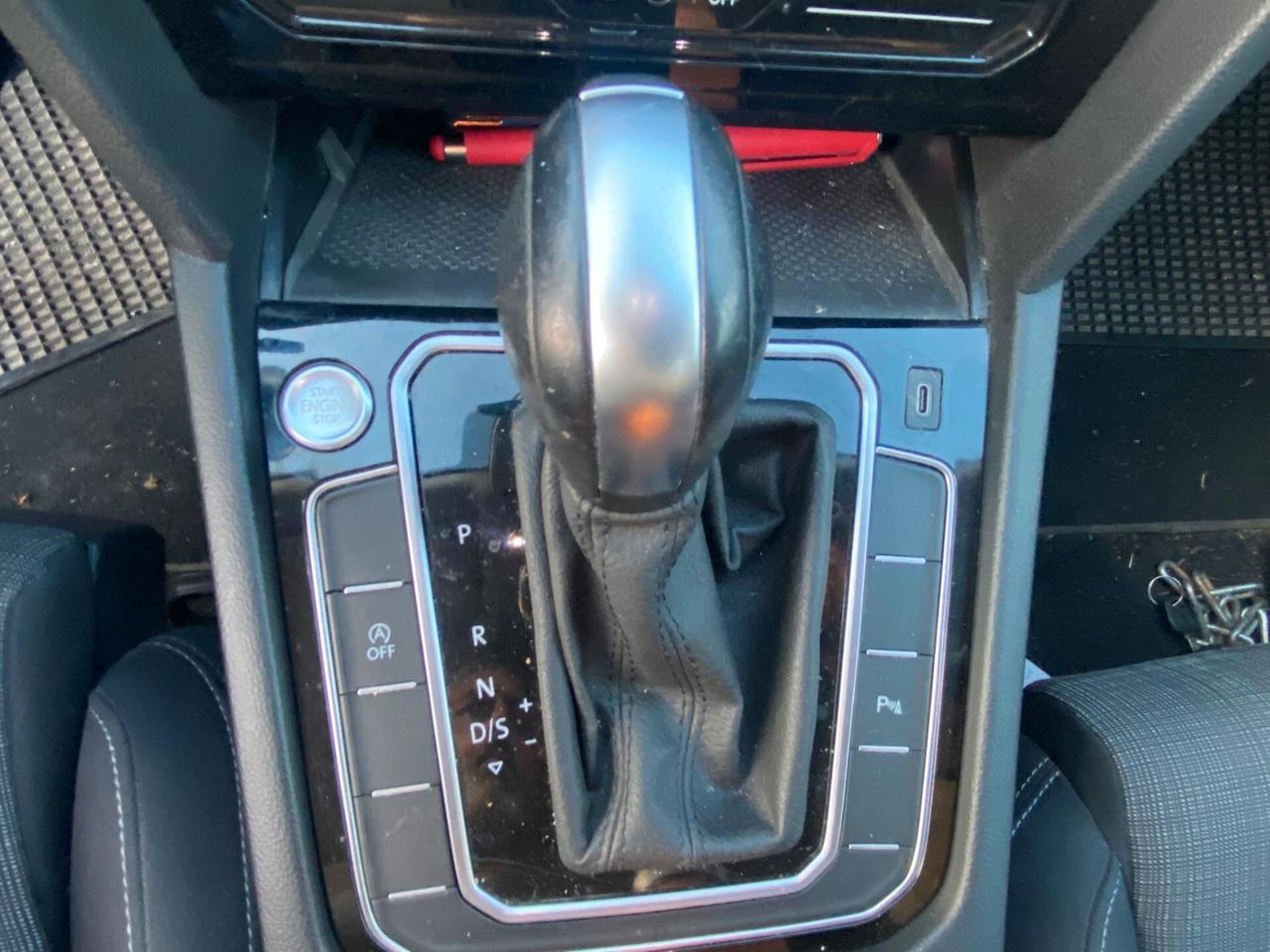 Volkswagen Passat Variant 2.0 TDI SCR EVO DSG Business